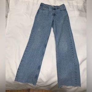 ZARA Straight Leg unfinished hems Jeans Size 8
